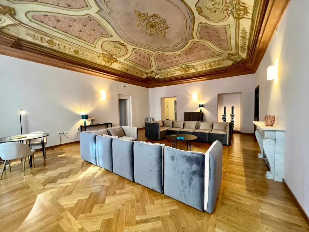 The Seven Suites Генуя Экстерьер фото